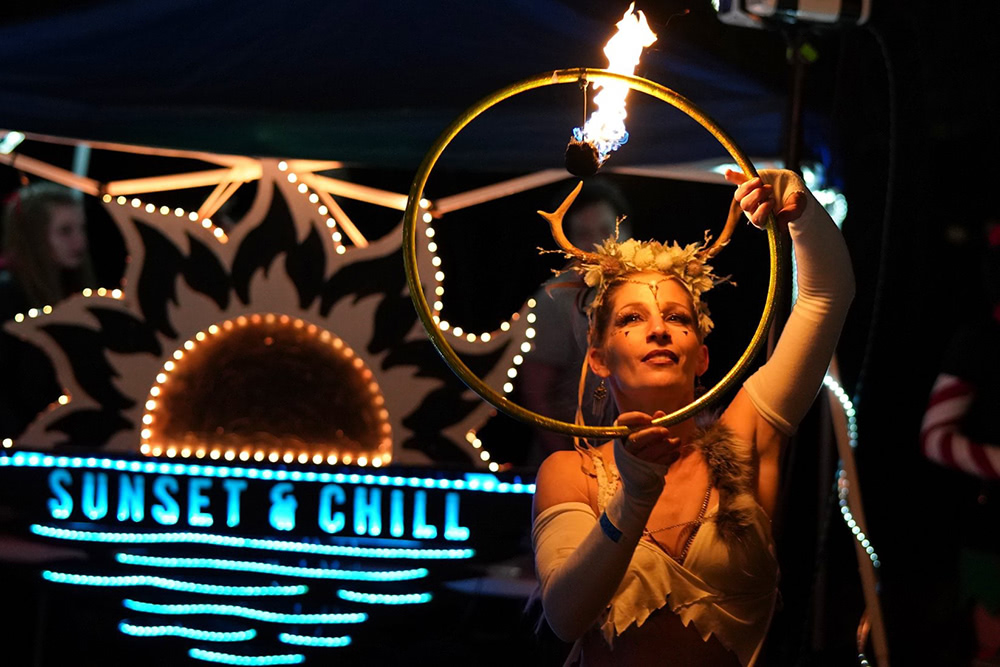 Sunset & Chill Image 1